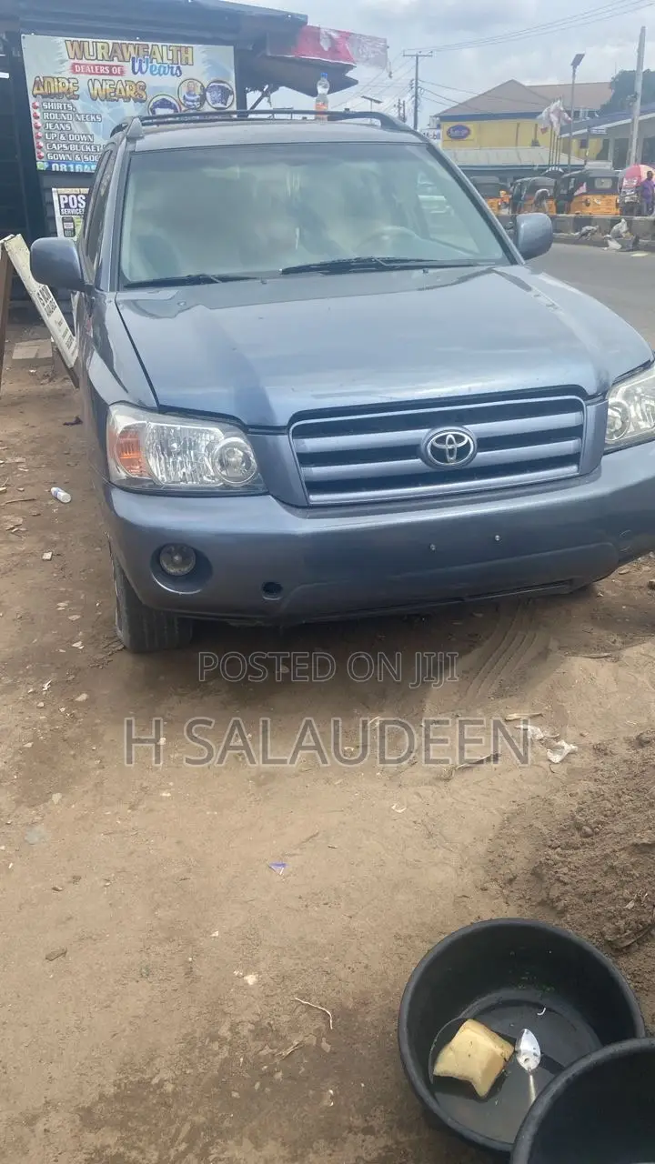 Toyota Highlander 2006 Blue