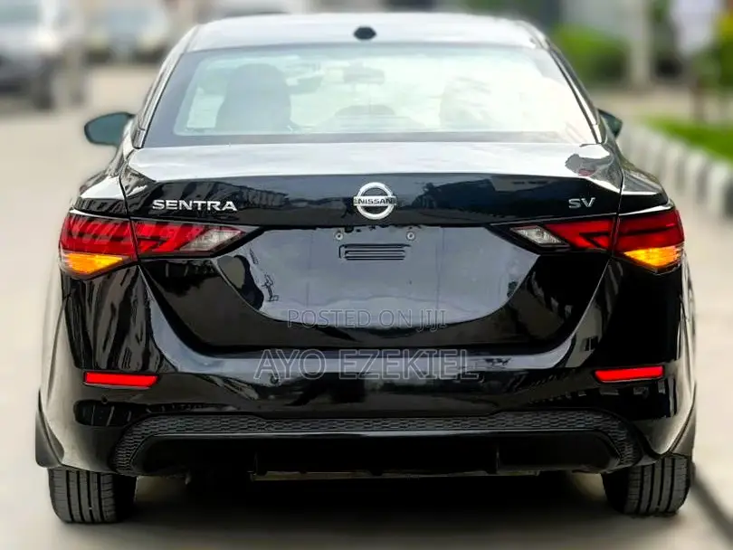Nissan Sentra SR 2021 Black
