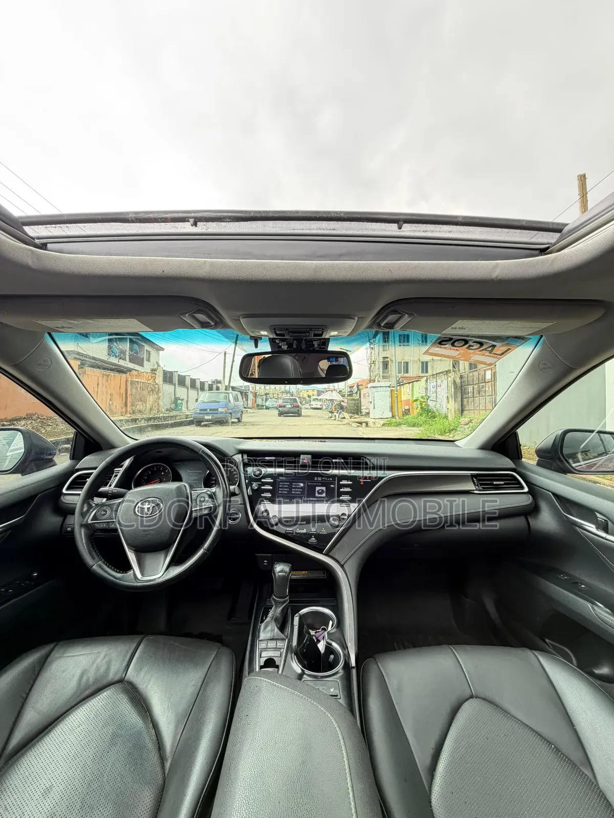 Toyota Camry 2018 Red