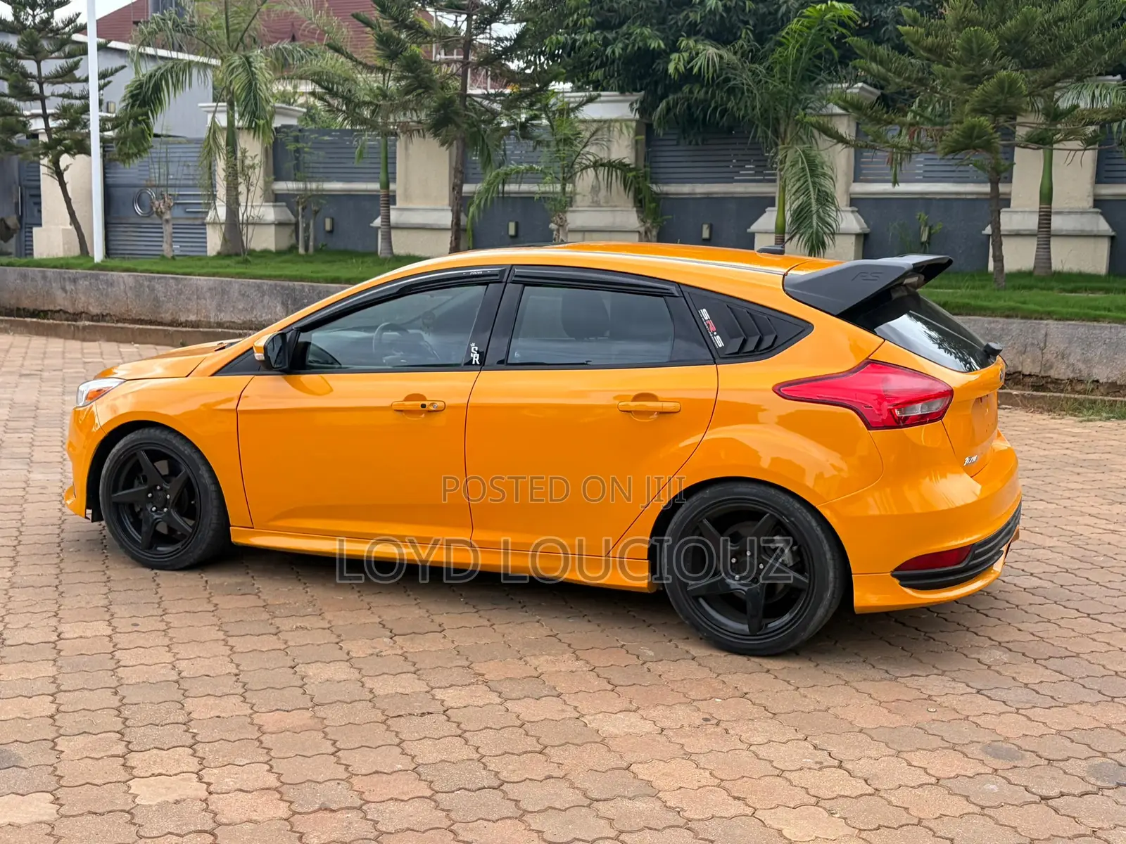 Ford Focus 2015 Orange