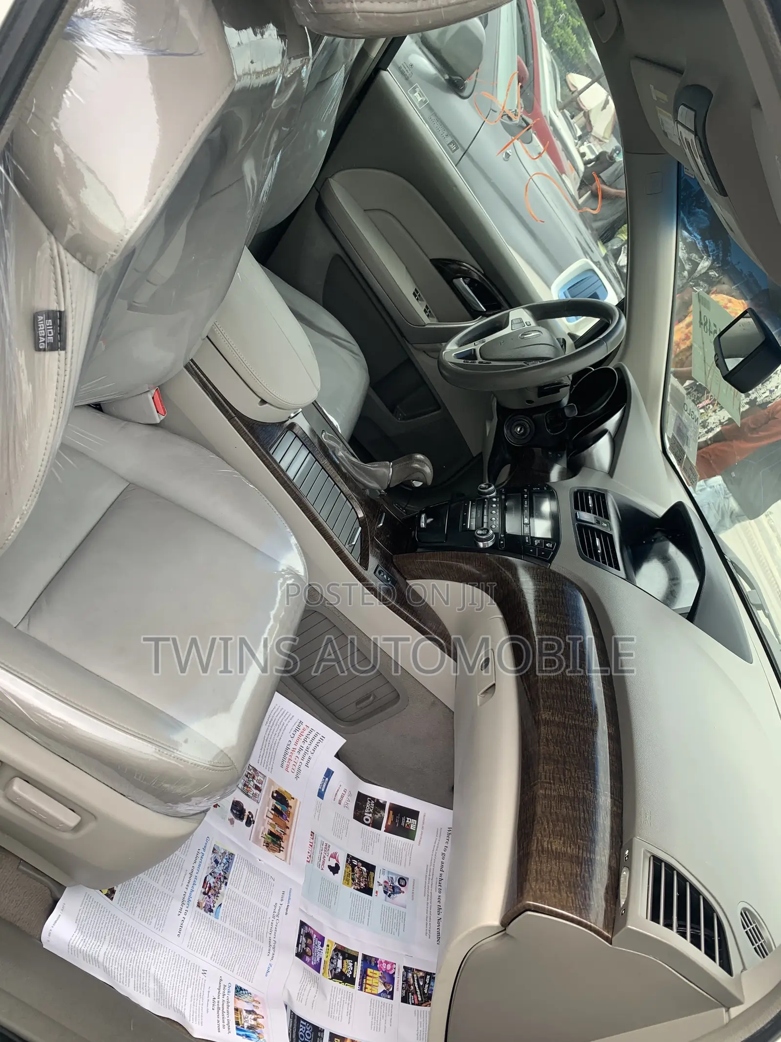 Acura MDX SUV 4dr AWD (3.7L 6cyl 6A) 2012 White