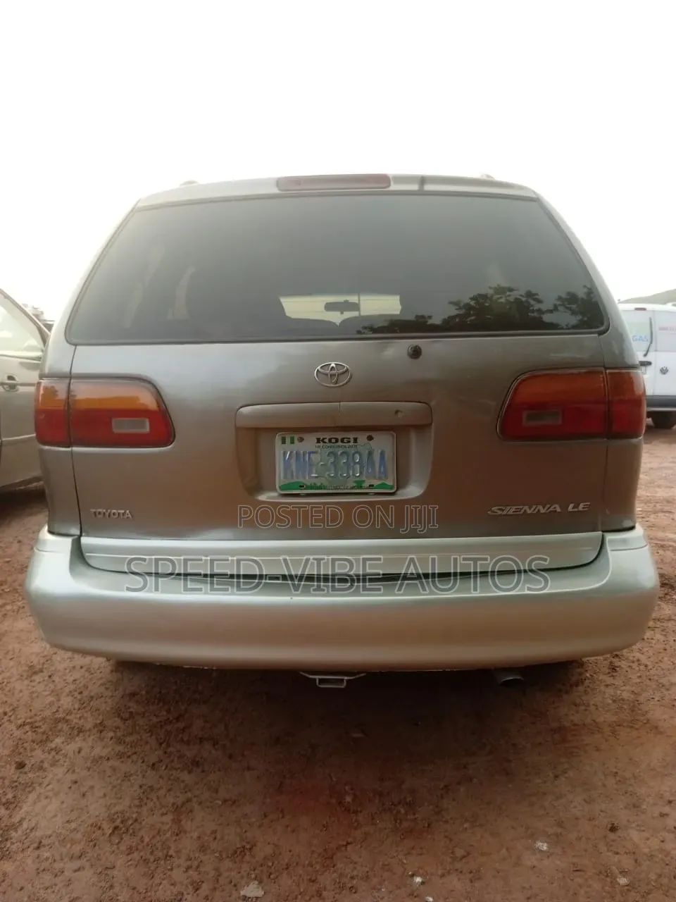 Toyota Sienna 2003 Gray