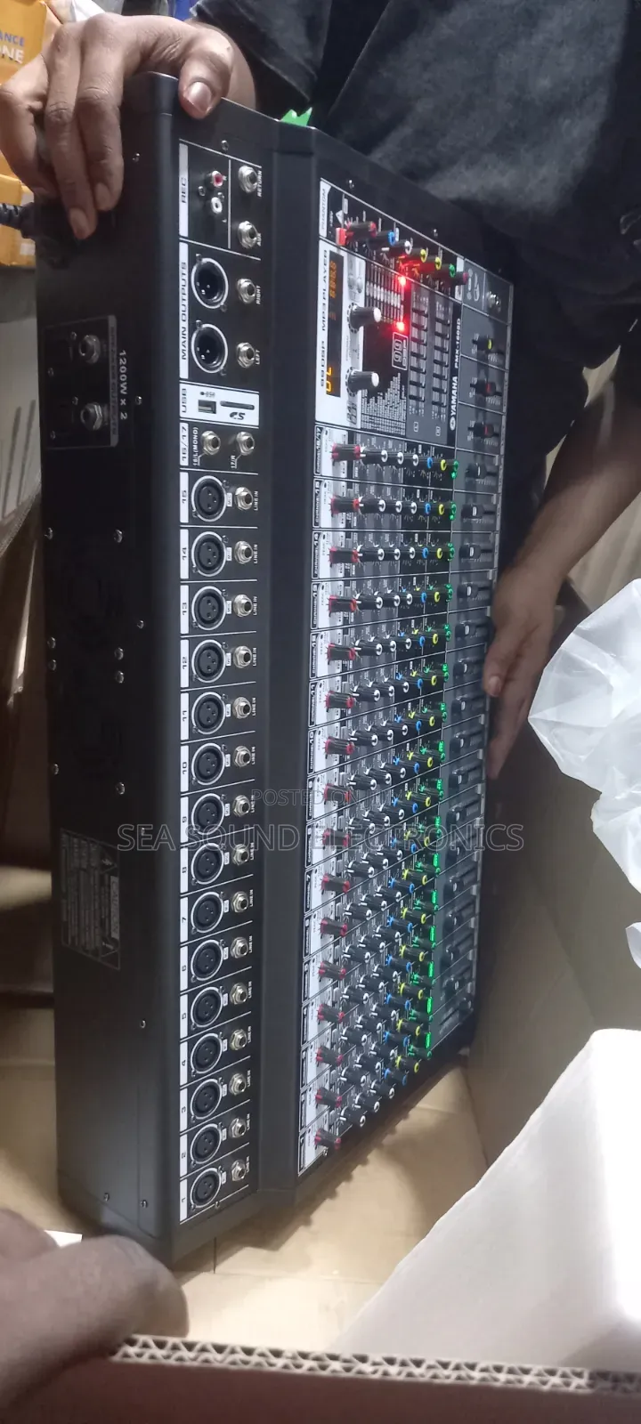 Yamaha 16 Channel Powered Mixer