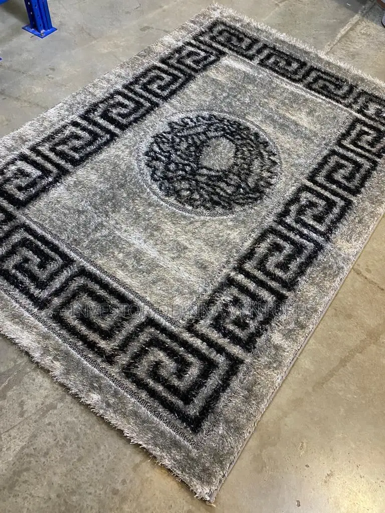 Shaggy Rug