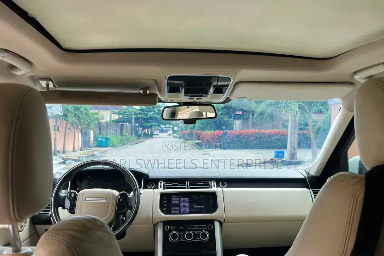 Land Rover Range Rover Vogue 2015 White