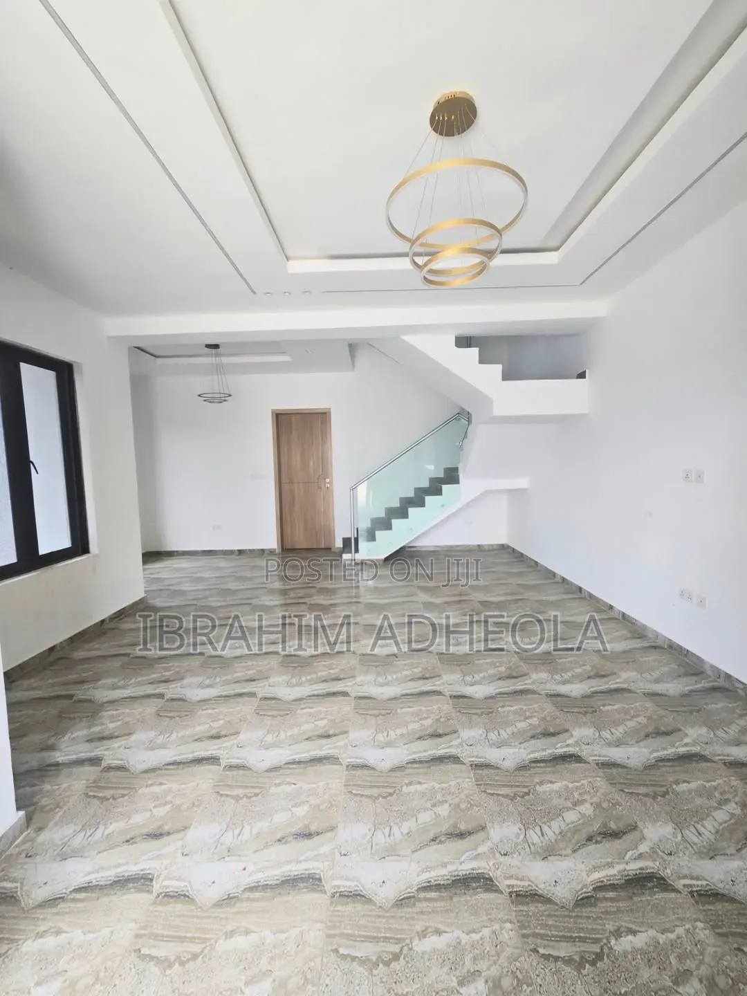 5bdrm Duplex in Ogudu Gra for sale