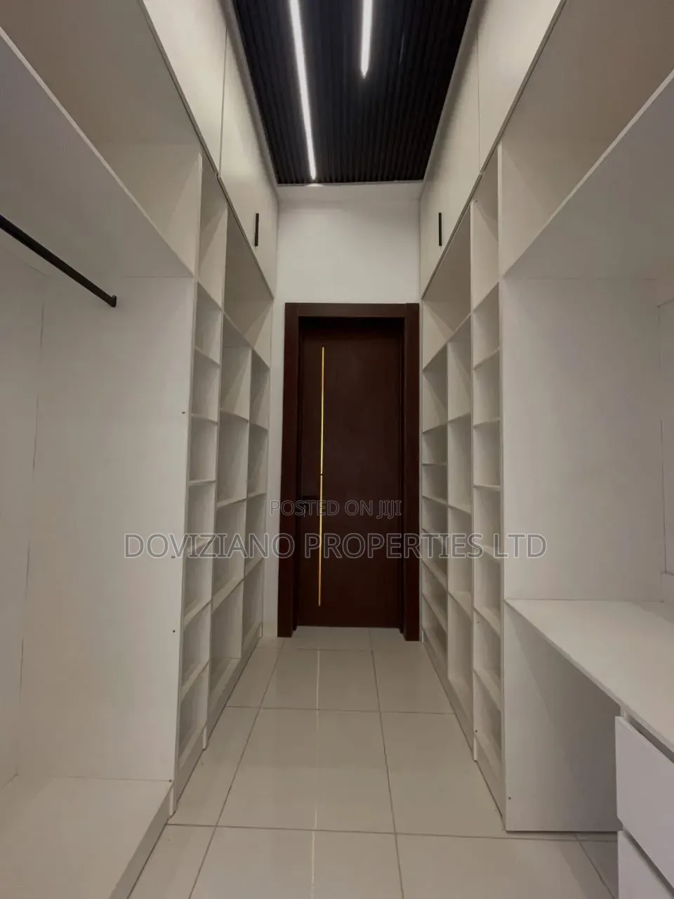5bdrm Duplex in Ado / Ajah for sale