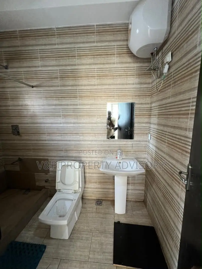 1bdrm Shared Apartment in Chisco, Ikate for rent