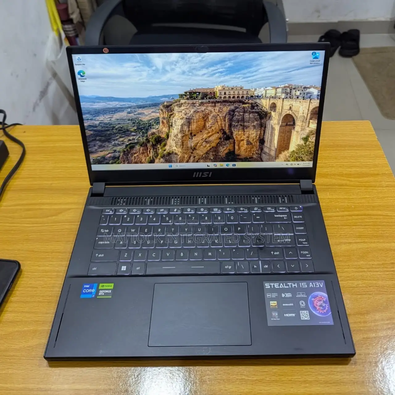 Laptop MSI GS66 Stealth 10UE 32GB Intel Core i7 SSD 1T