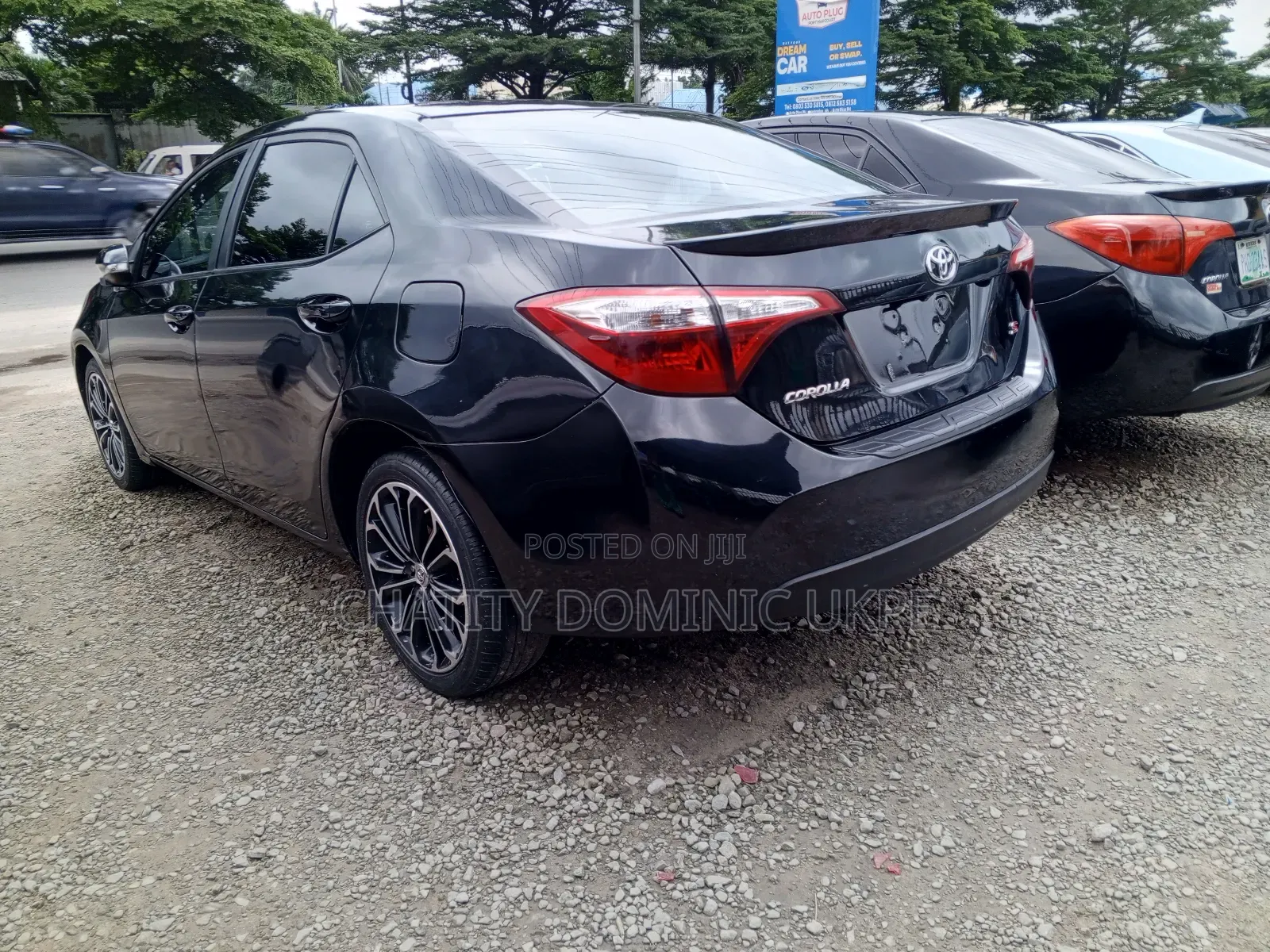 Toyota Corolla LE Premium 4dr Sedan (1.8L 4cyl CVT) 2016 Black