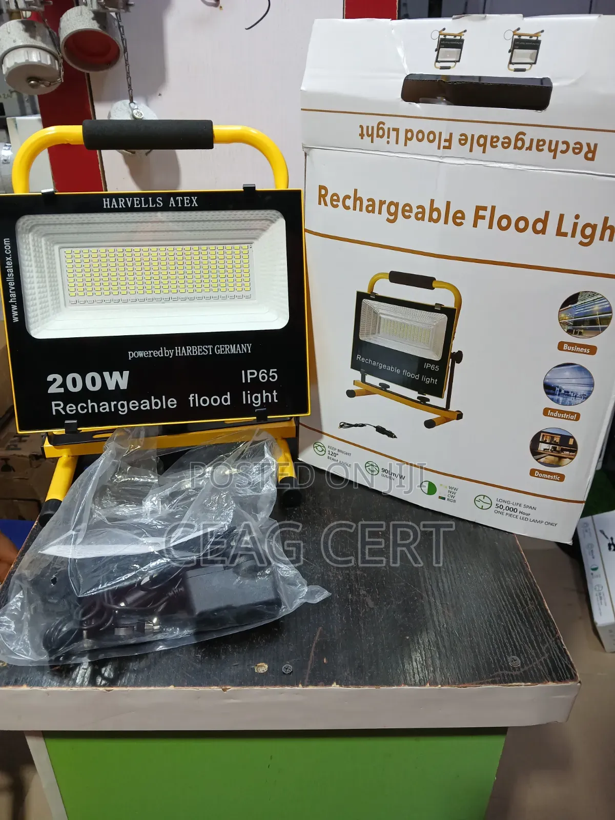 Rechargeable Industrial Flood Light 200w