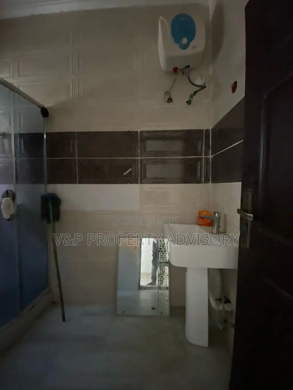 1bdrm Shared Apartment in Chevy View, Chevron for rent
