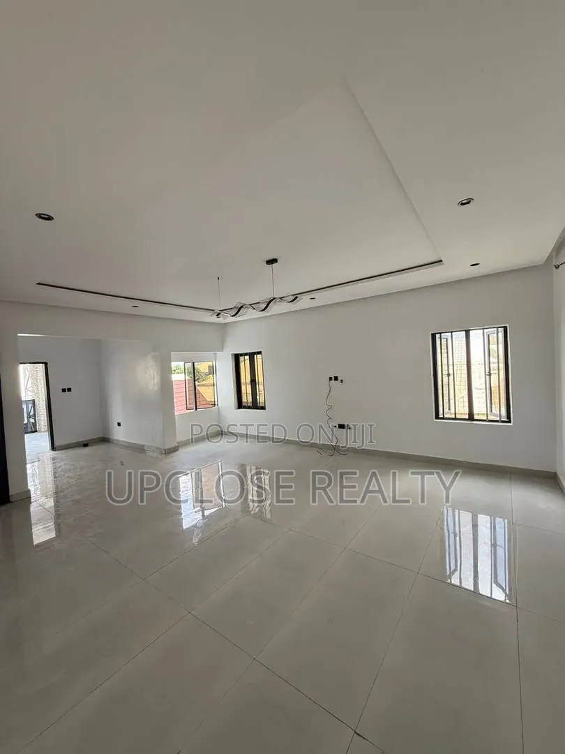 4bdrm Duplex in Lokogoma for sale