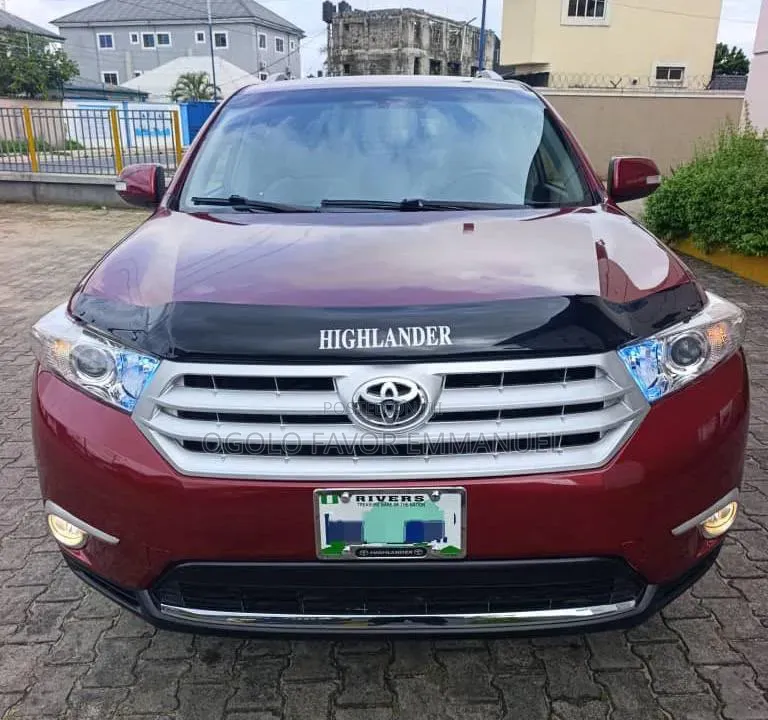 Toyota Highlander Limited 2012 Red