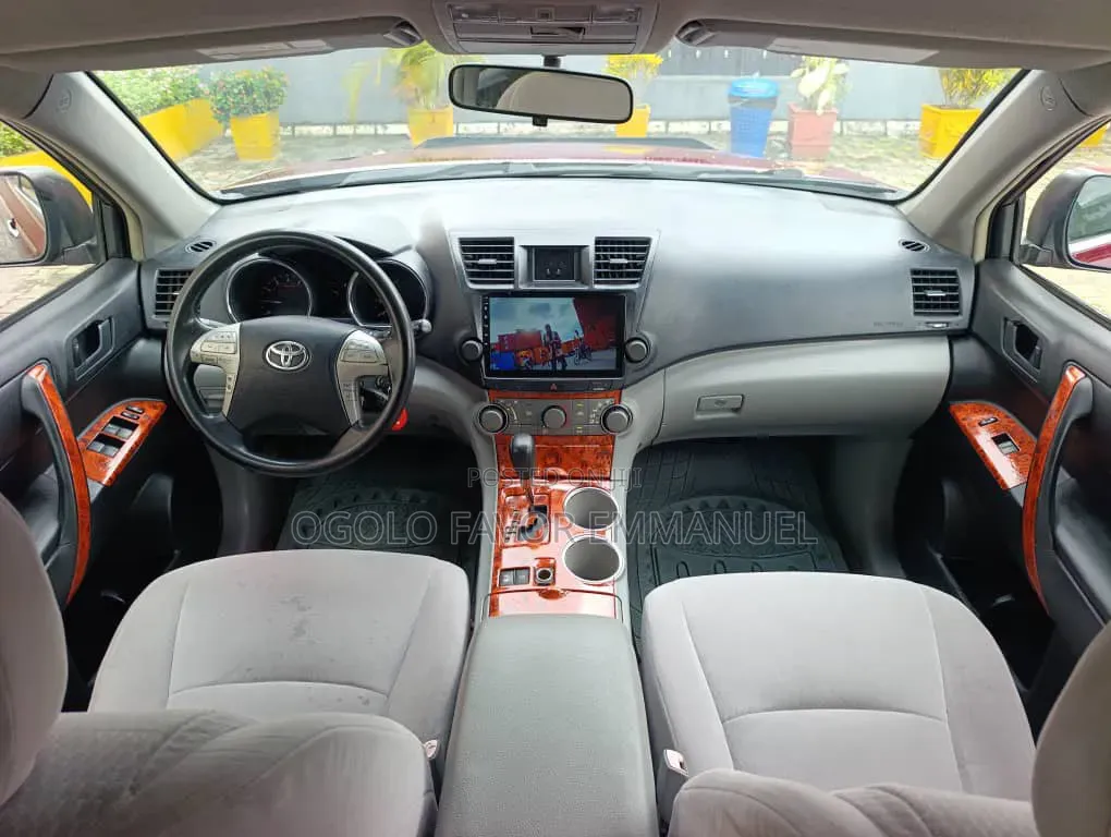 Toyota Highlander Limited 2012 Red