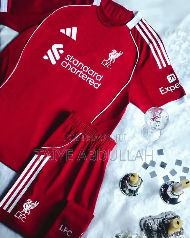 Liverpool 2025/2026 Jersey (Shirt and Short Set)