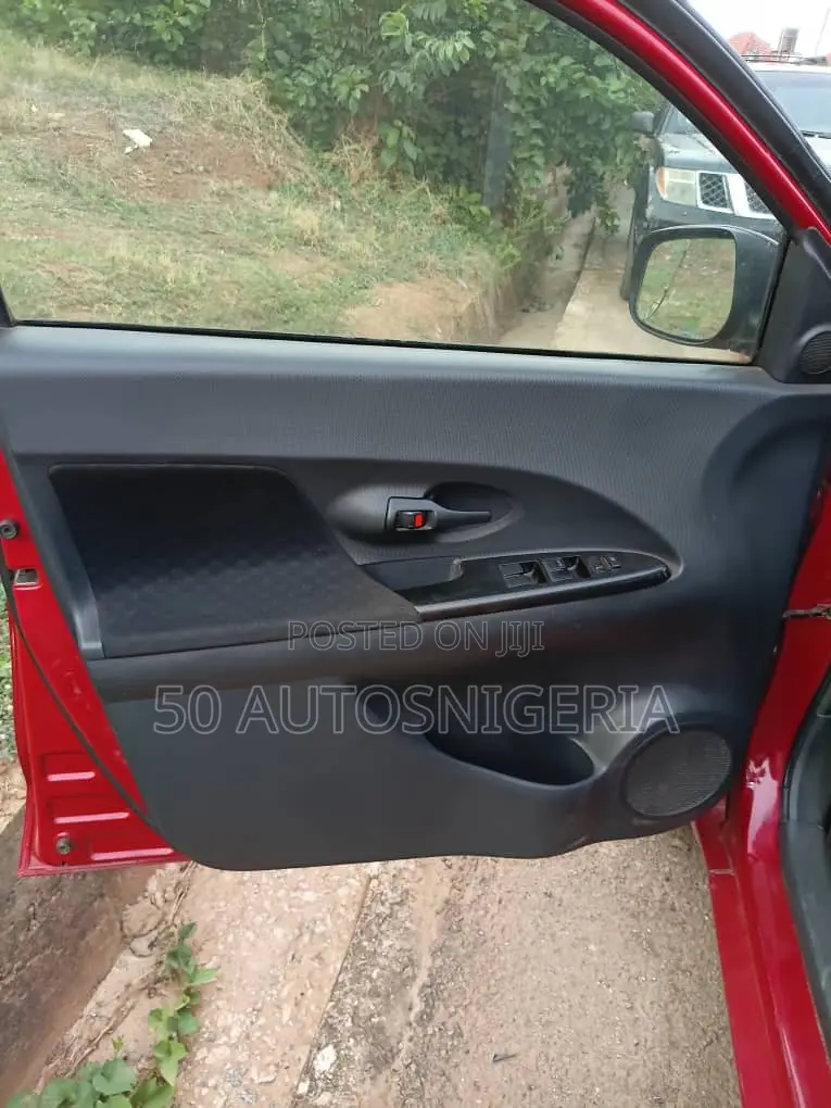 Toyota Sai 2.4 Hybrid FWD 2012