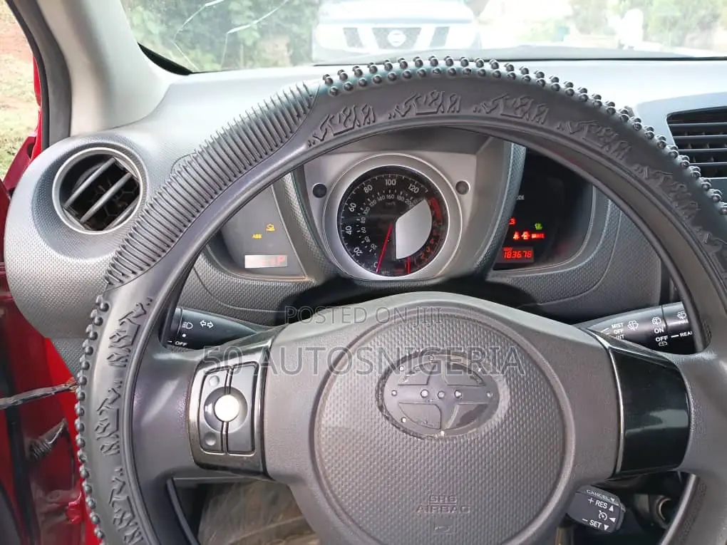 Toyota Sai 2.4 Hybrid FWD 2012