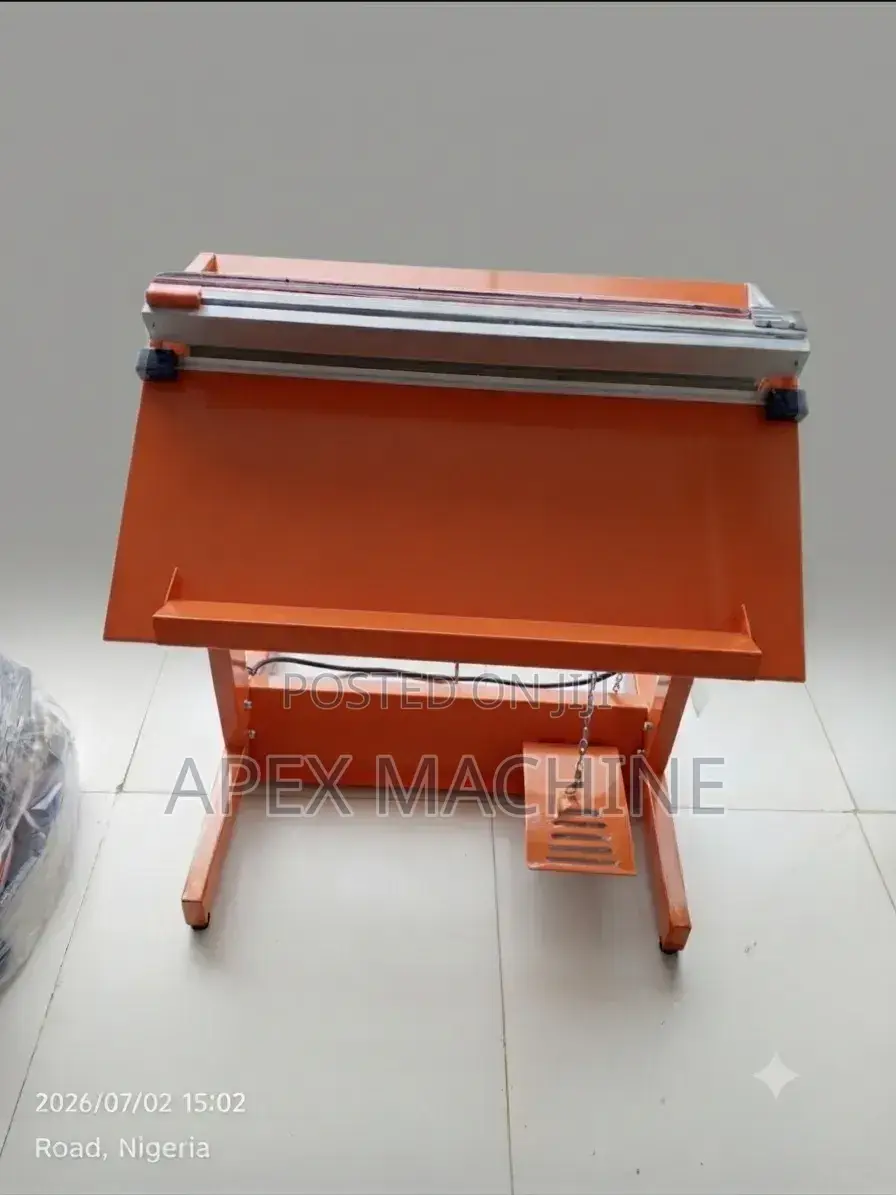 Manual Nylon Cutting and Sealing Machine