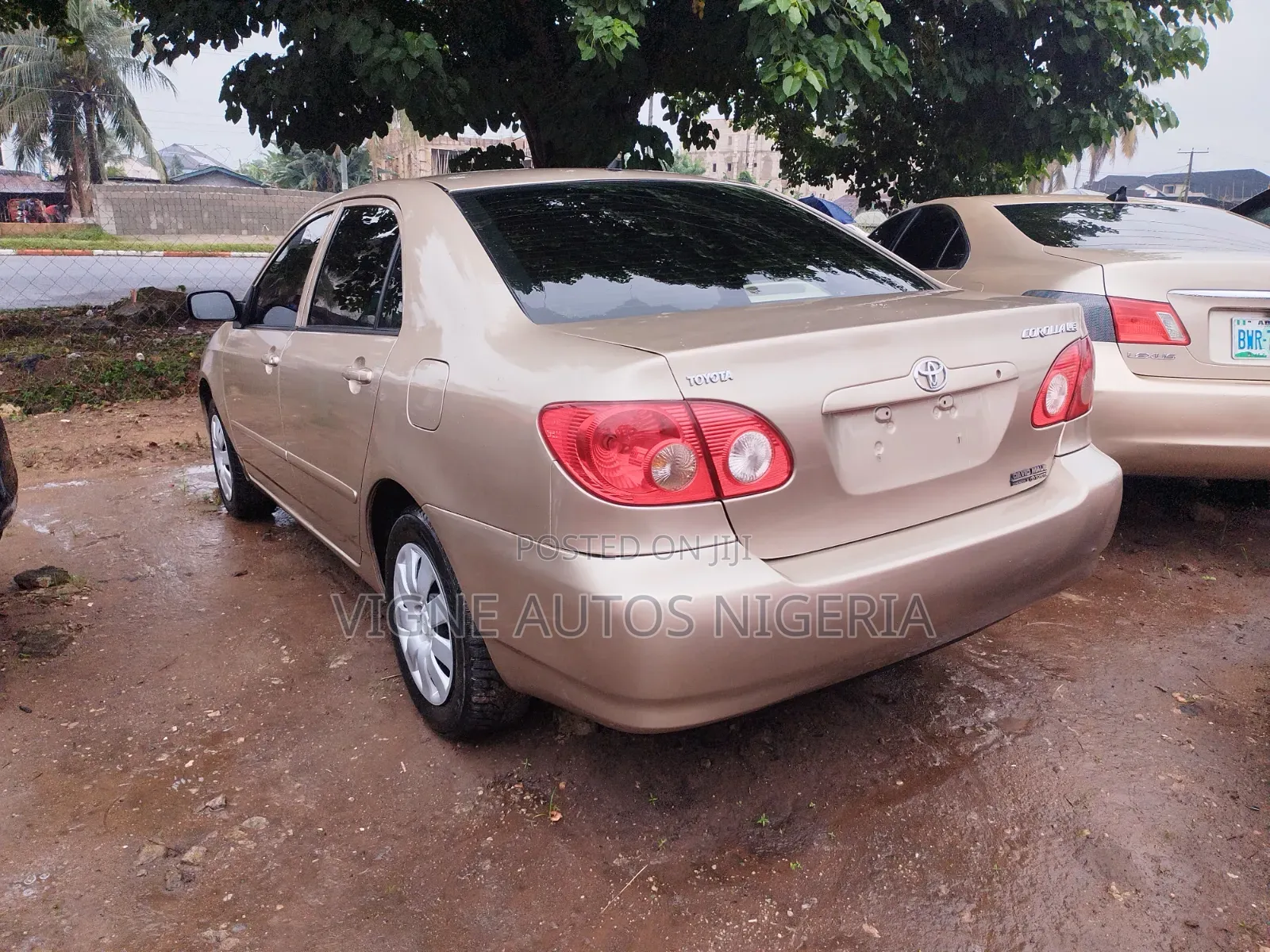 Toyota Corolla LE 2006 Gold