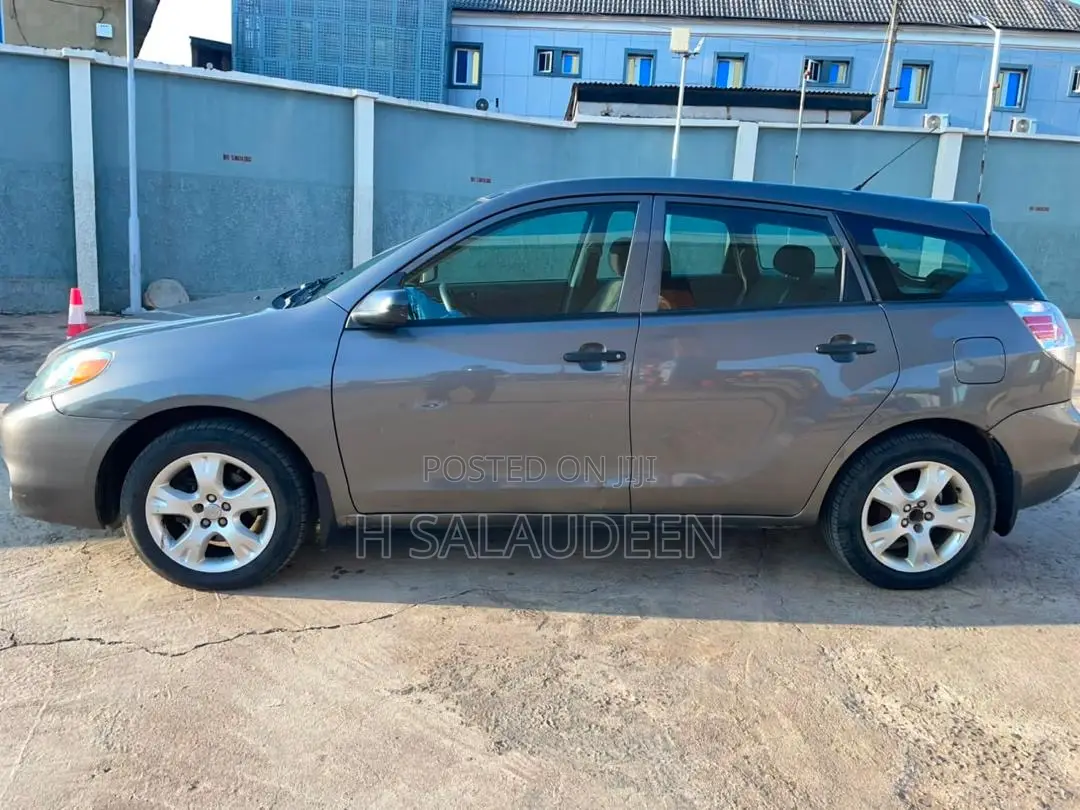 Toyota Matrix 2007 Gray