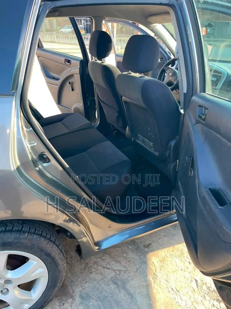 Toyota Matrix 2007 Gray