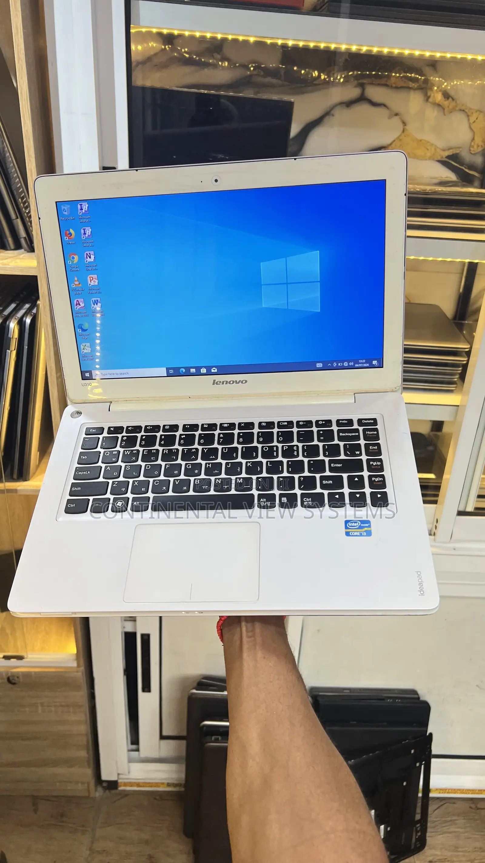 Laptop Lenovo IdeaPad U310 4GB Intel Core i3 HDD 320GB