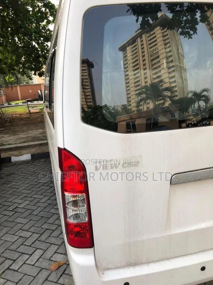 New Foton Sup 2025 White