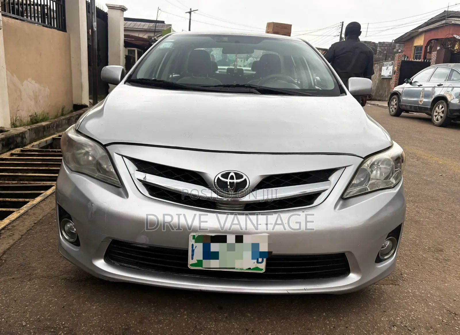 Toyota Corolla 2010 Silver