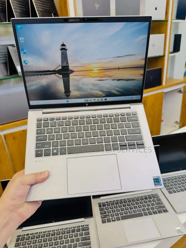 Laptop HP ZBook Firefly G9 16GB Intel Core i7 SSD 512GB