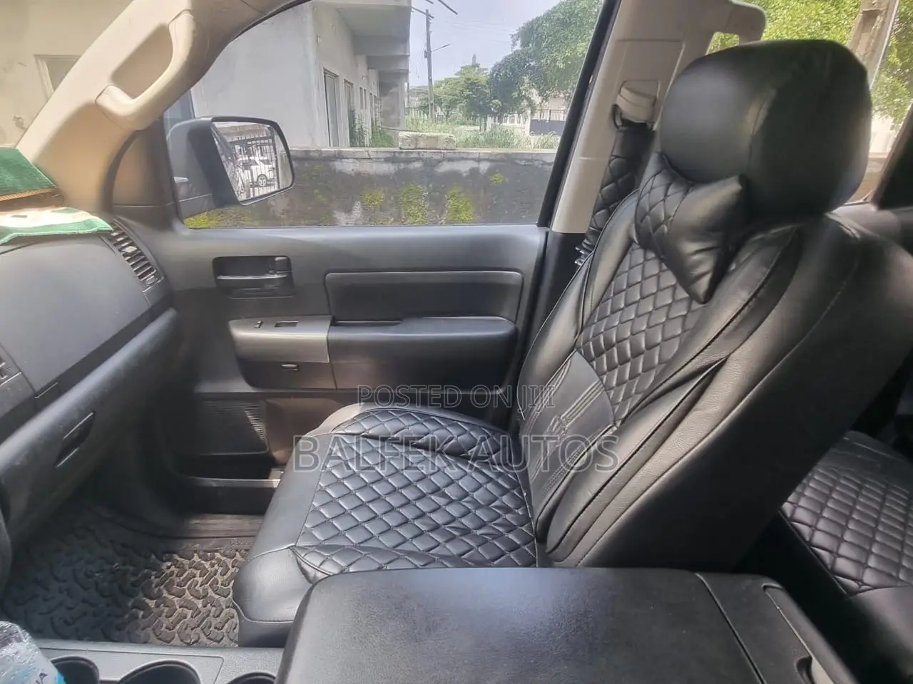 Toyota Tundra 2012 Black