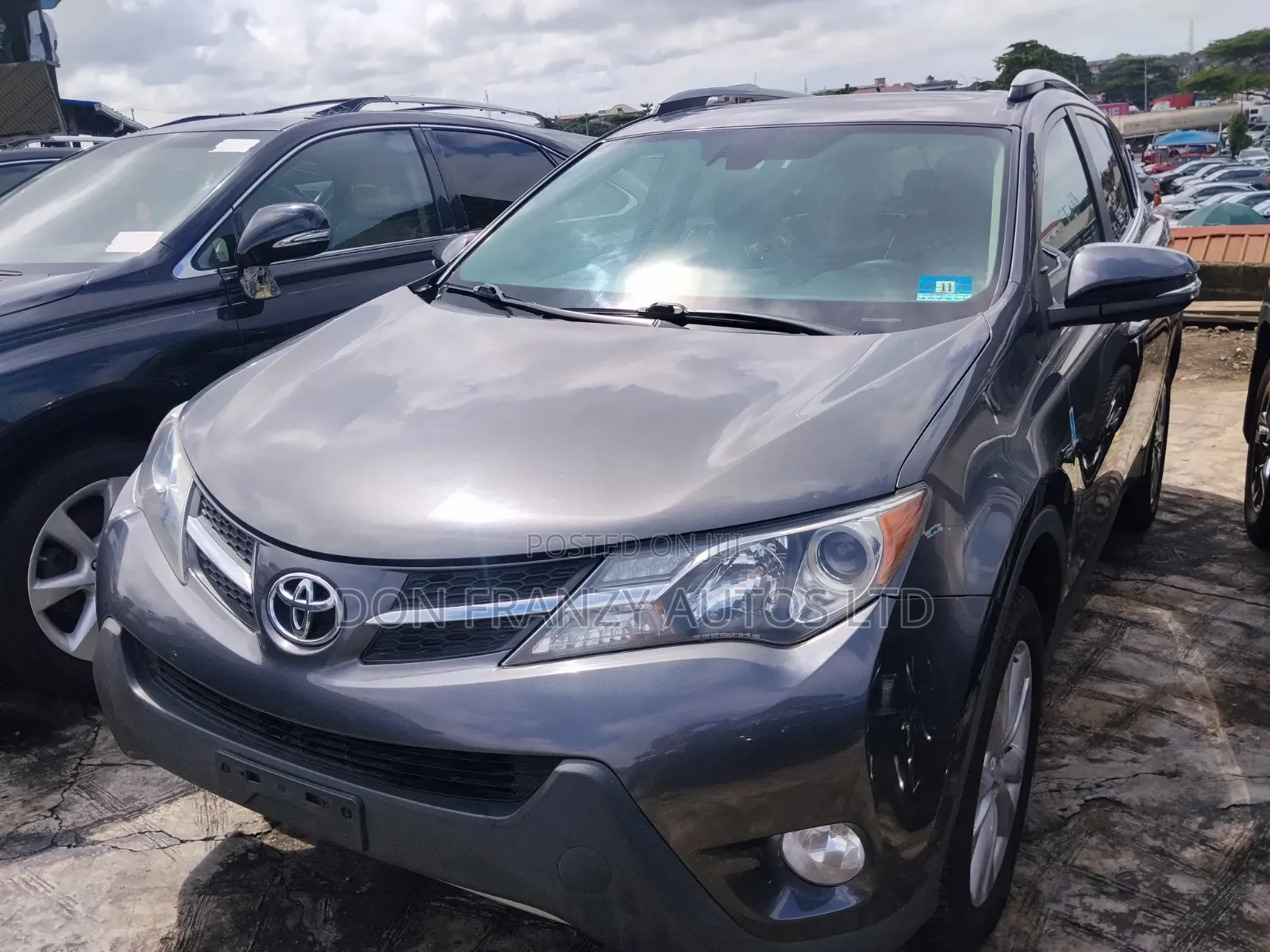 Toyota RAV4 2015 Gray