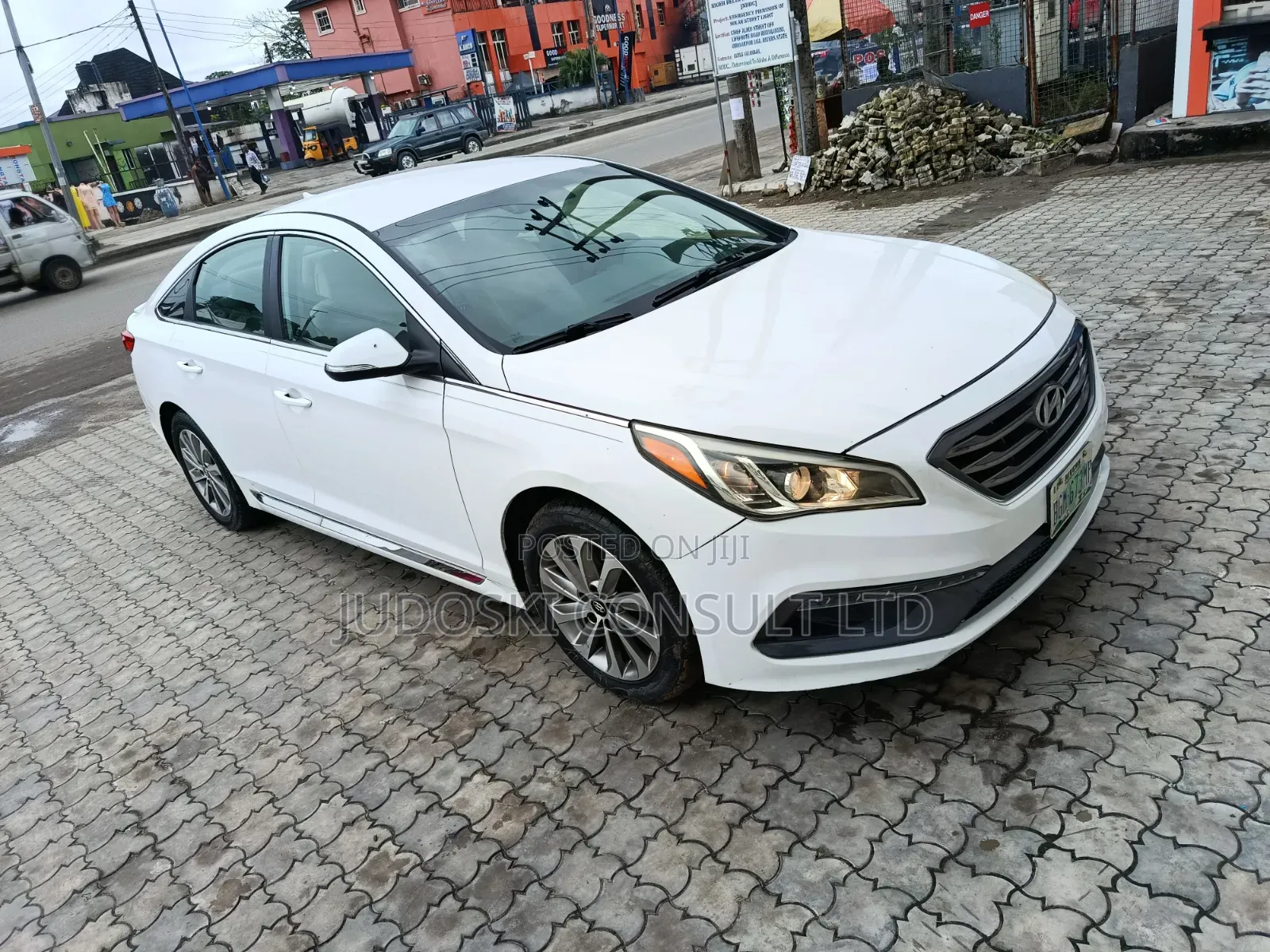 Hyundai Sonata 2015 White