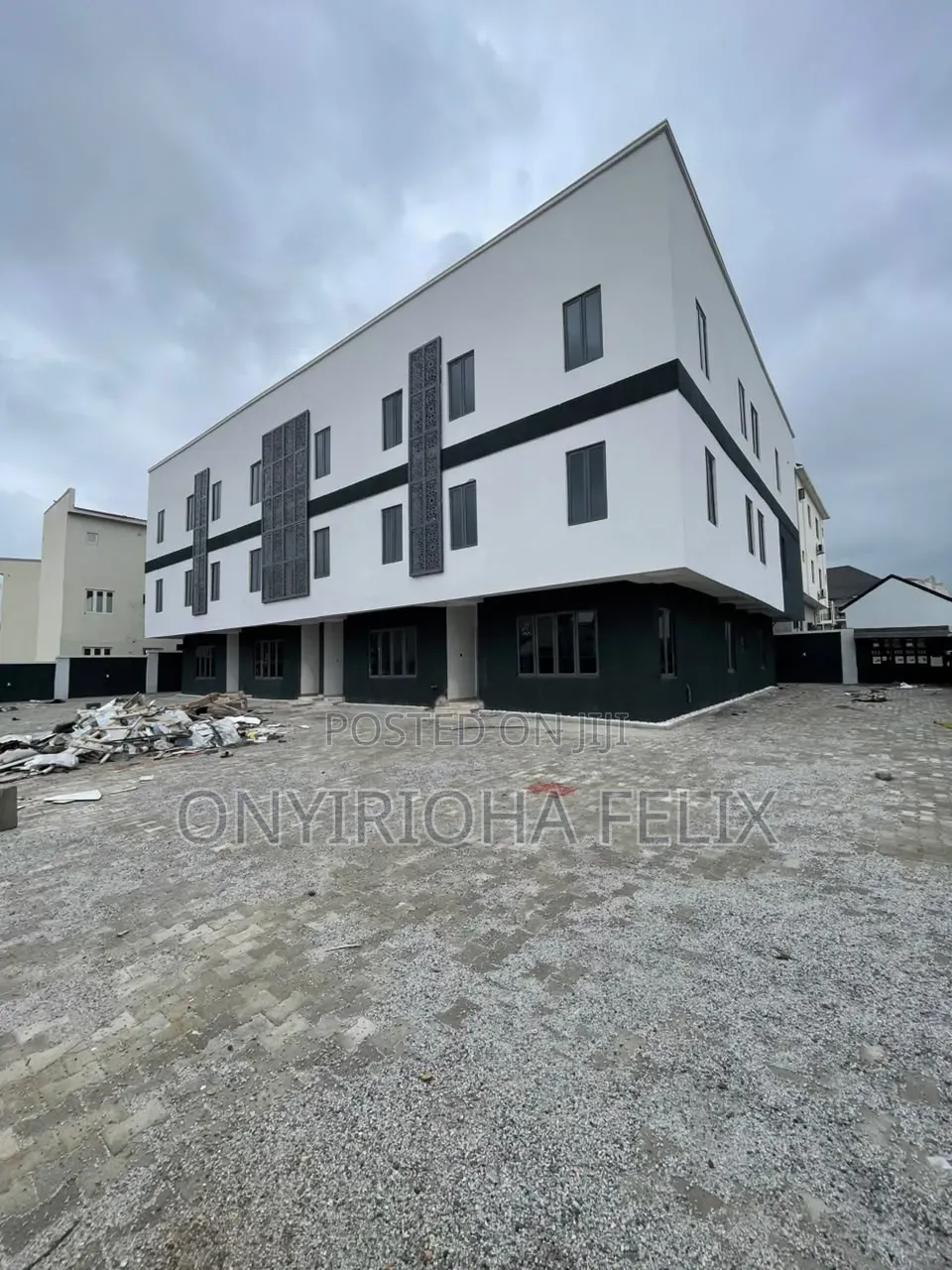 4bdrm Townhouse/Terrace in Jahi Gilmore for sale