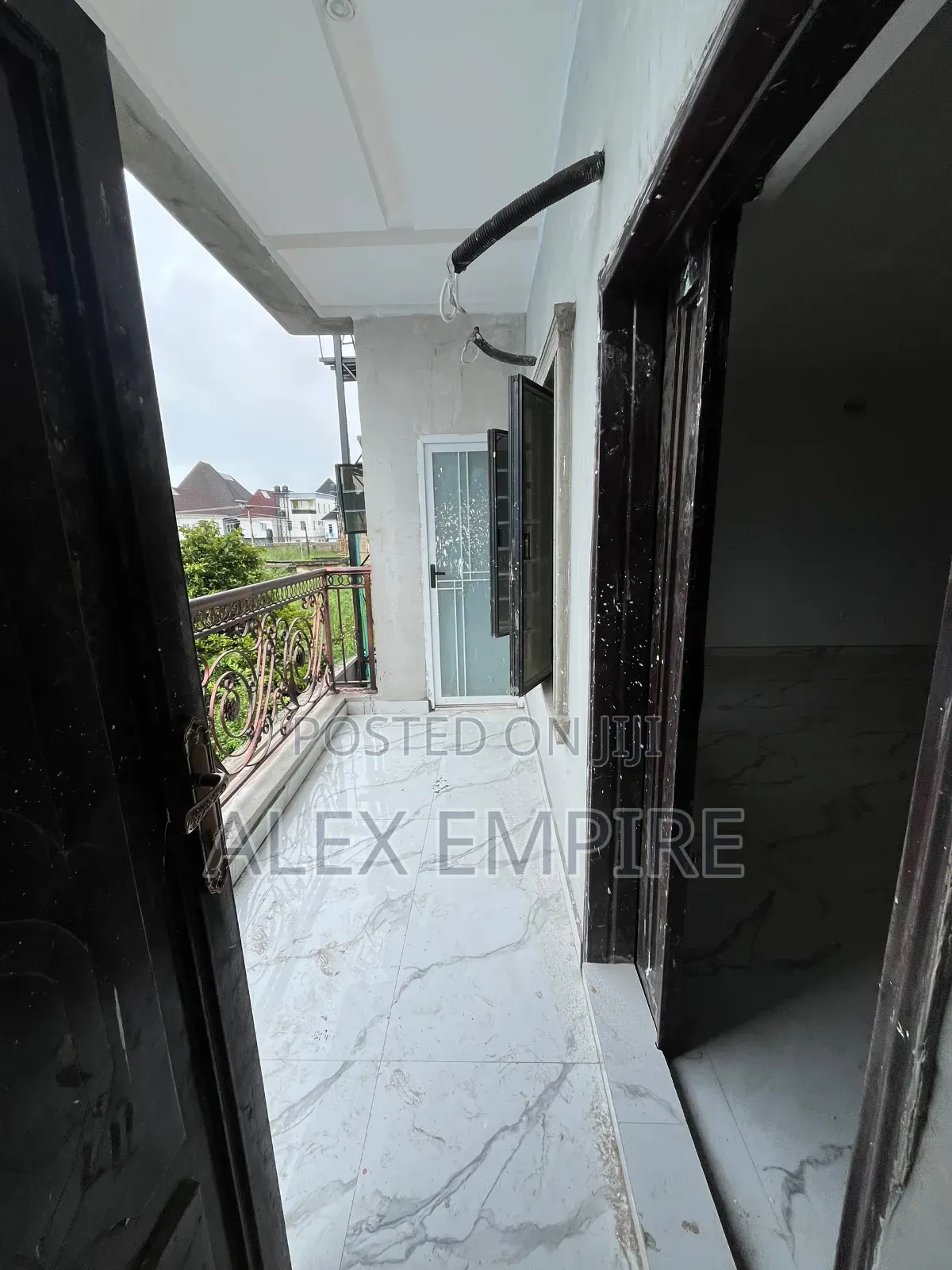 3bdrm Apartment in Ago Palace for rent