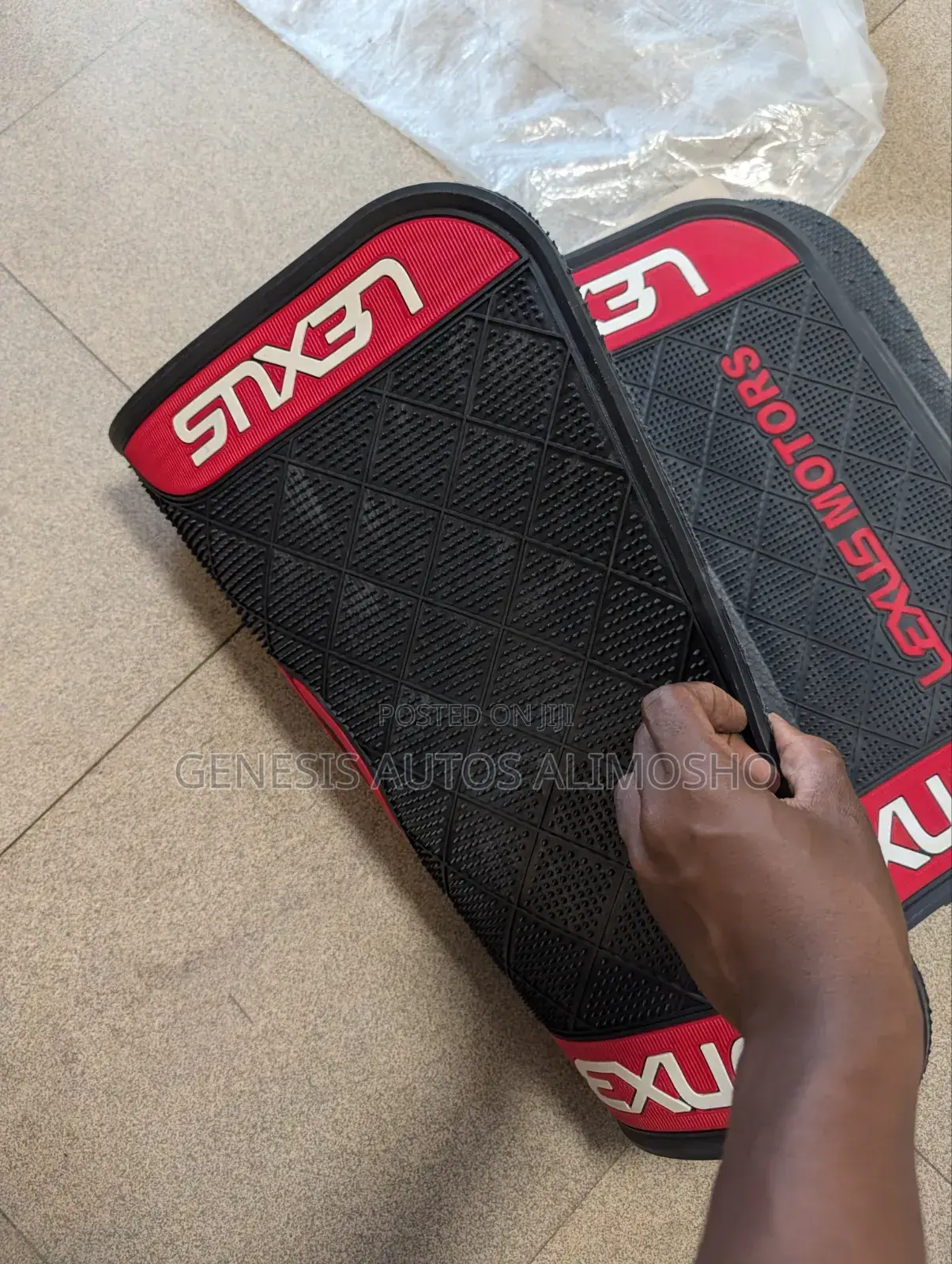 Premium Lexus Rubber Floor Mats – Style Meets Protection!