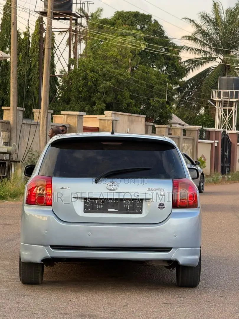 Toyota Corolla 2005 Blue