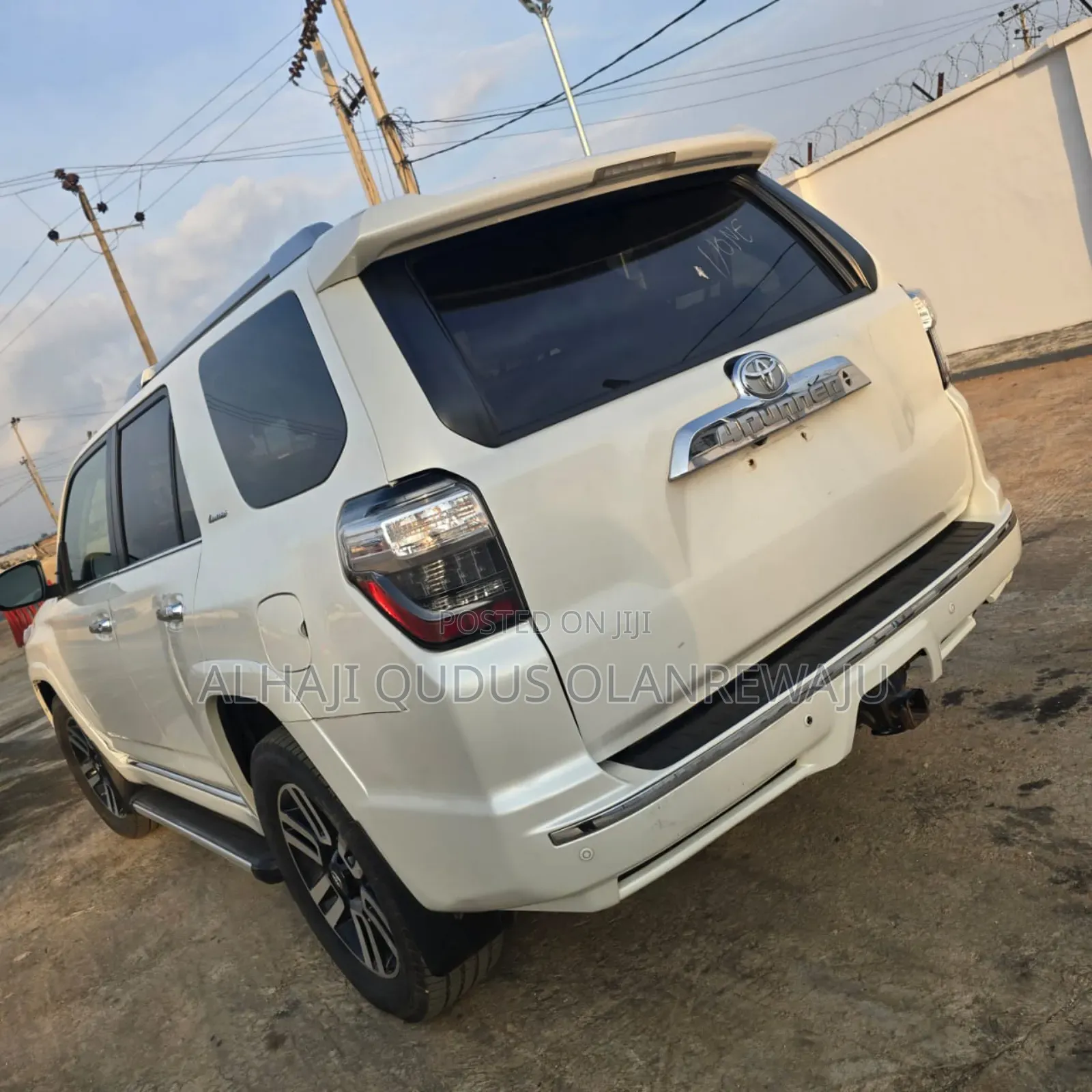 Toyota 4-Runner Limited 4dr SUV 4WD (4.0L 6cyl 5A) 2014 Off white