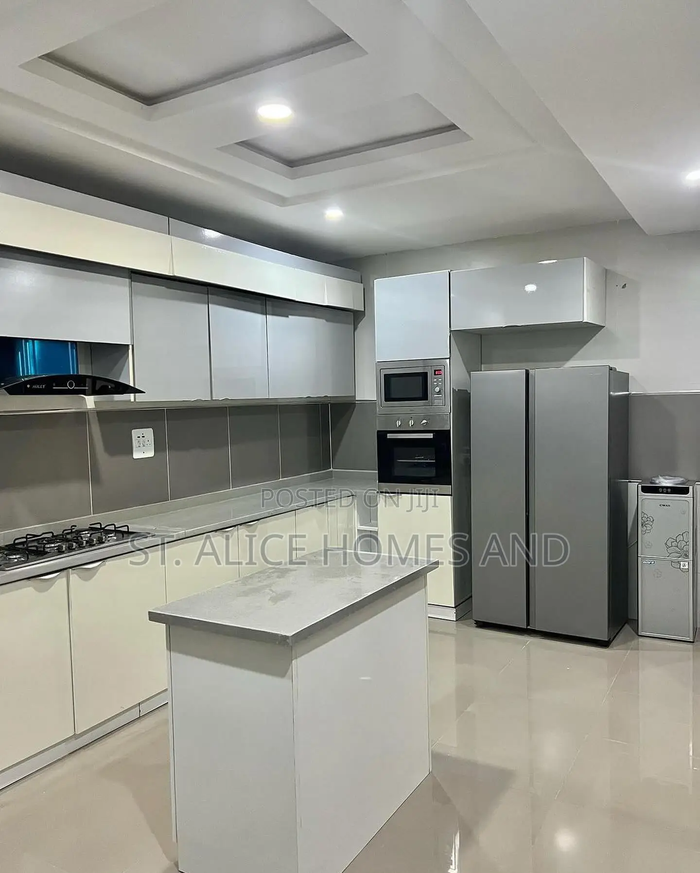 Short-spot Cozzy 3 Bedroom Duplex Apartment, Lekki Phase 1, Lagos