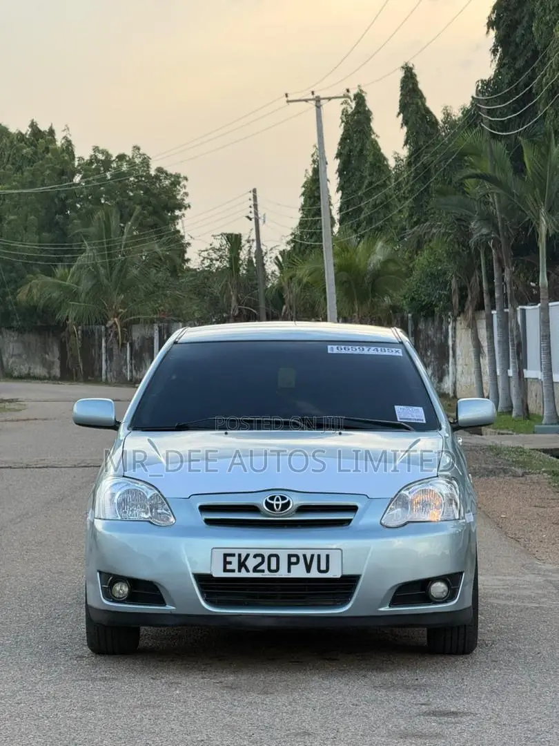 Toyota Corolla 2006 Silver