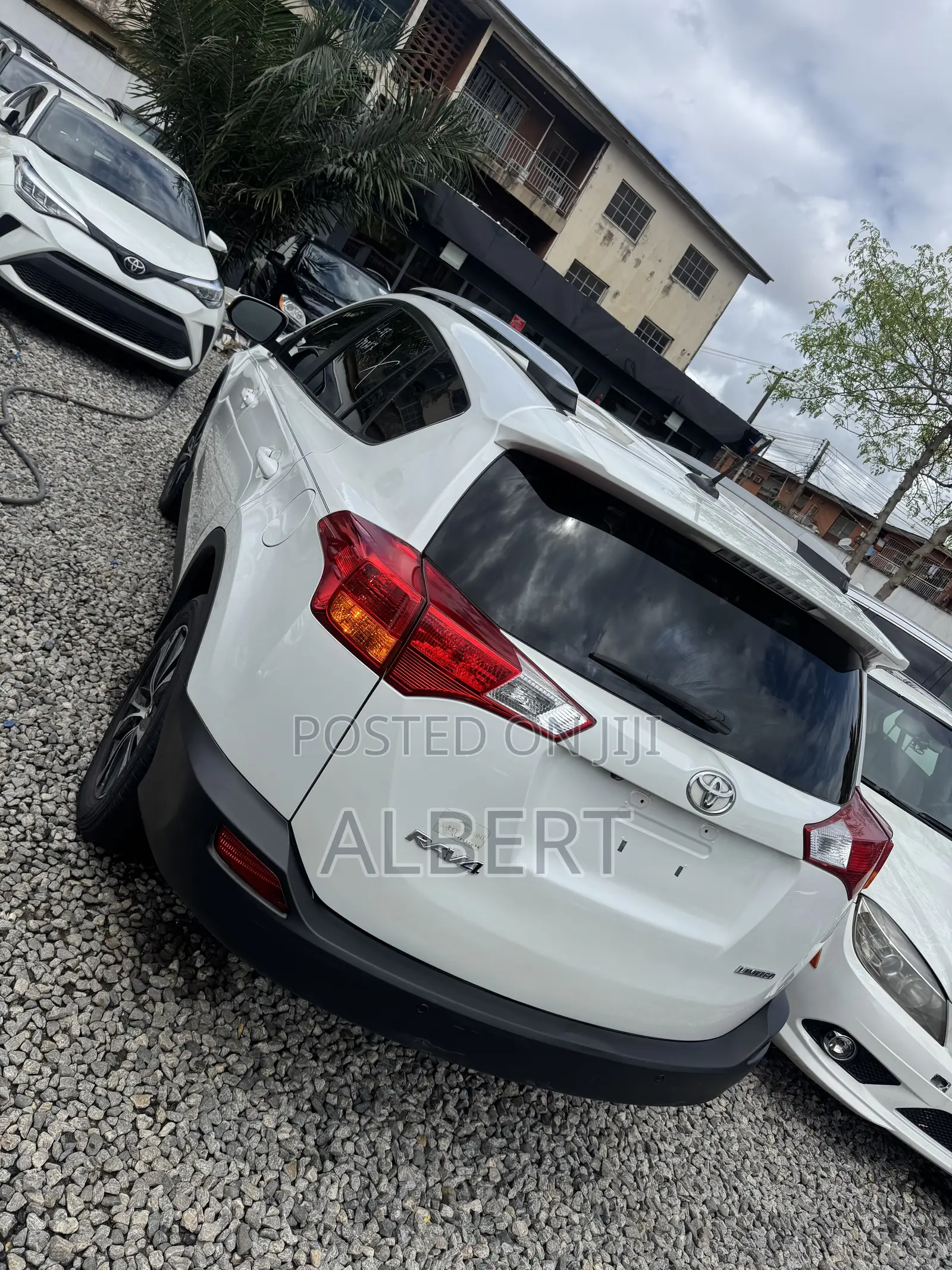Toyota RAV4 2015 White