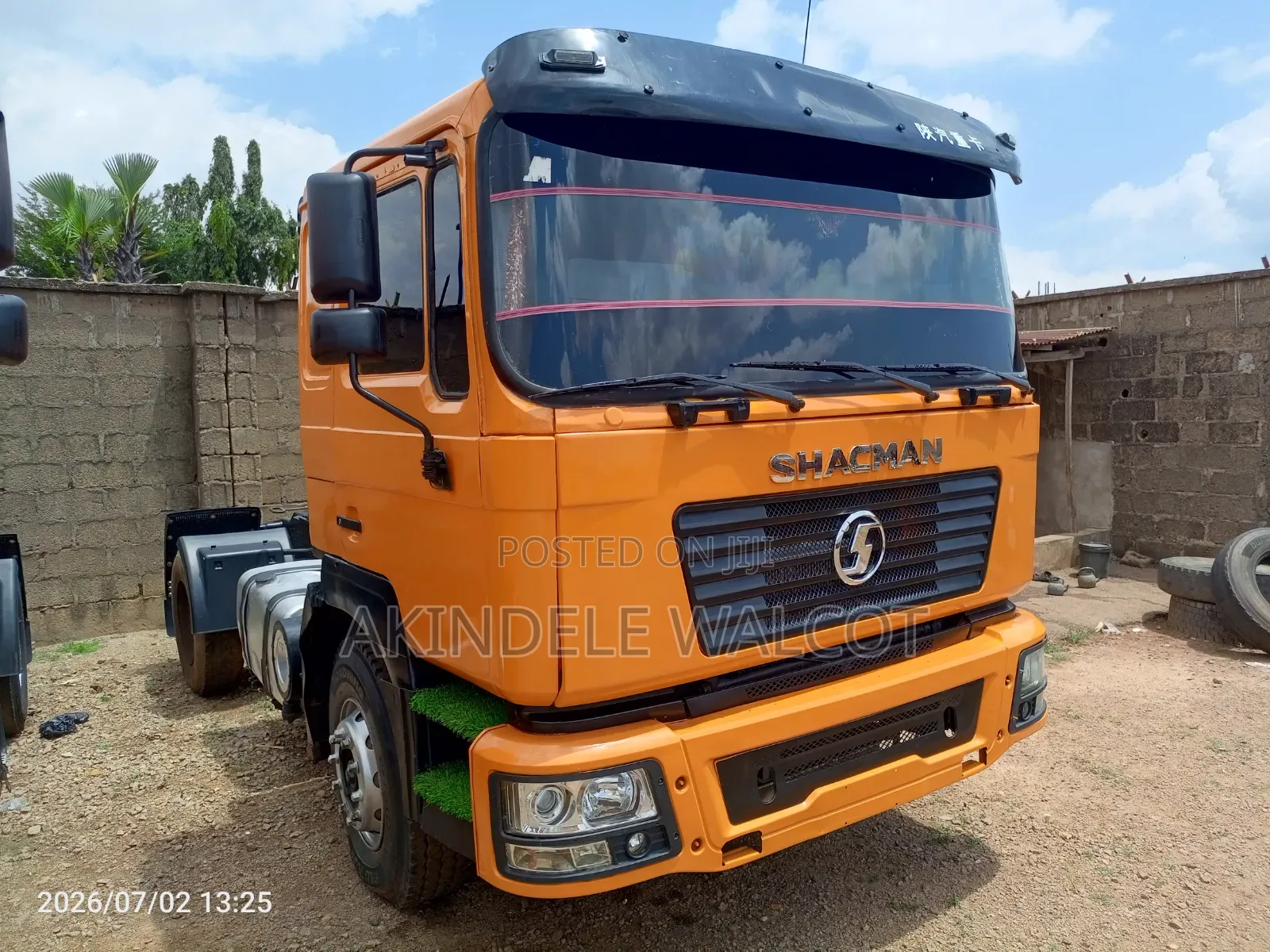 Shacman Trailer Truck 2015 Orange