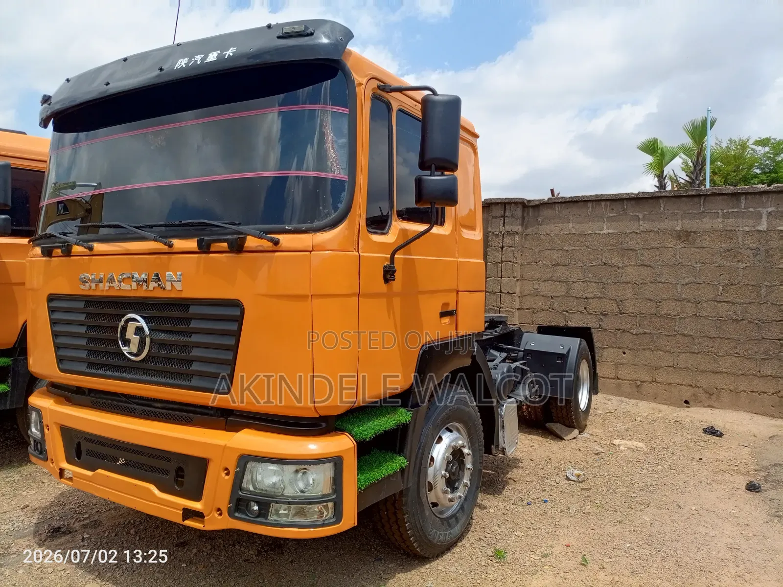 Shacman Trailer Truck 2015 Orange