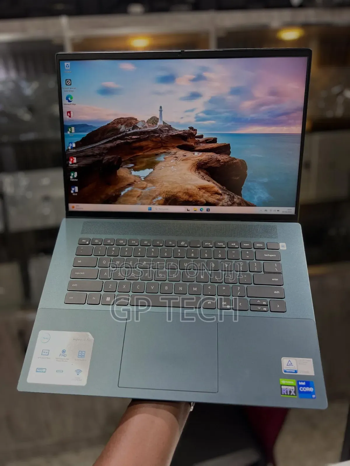 Laptop Dell Inspiron 16 Plus 7620 16GB Intel Core i7 SSD 512GB