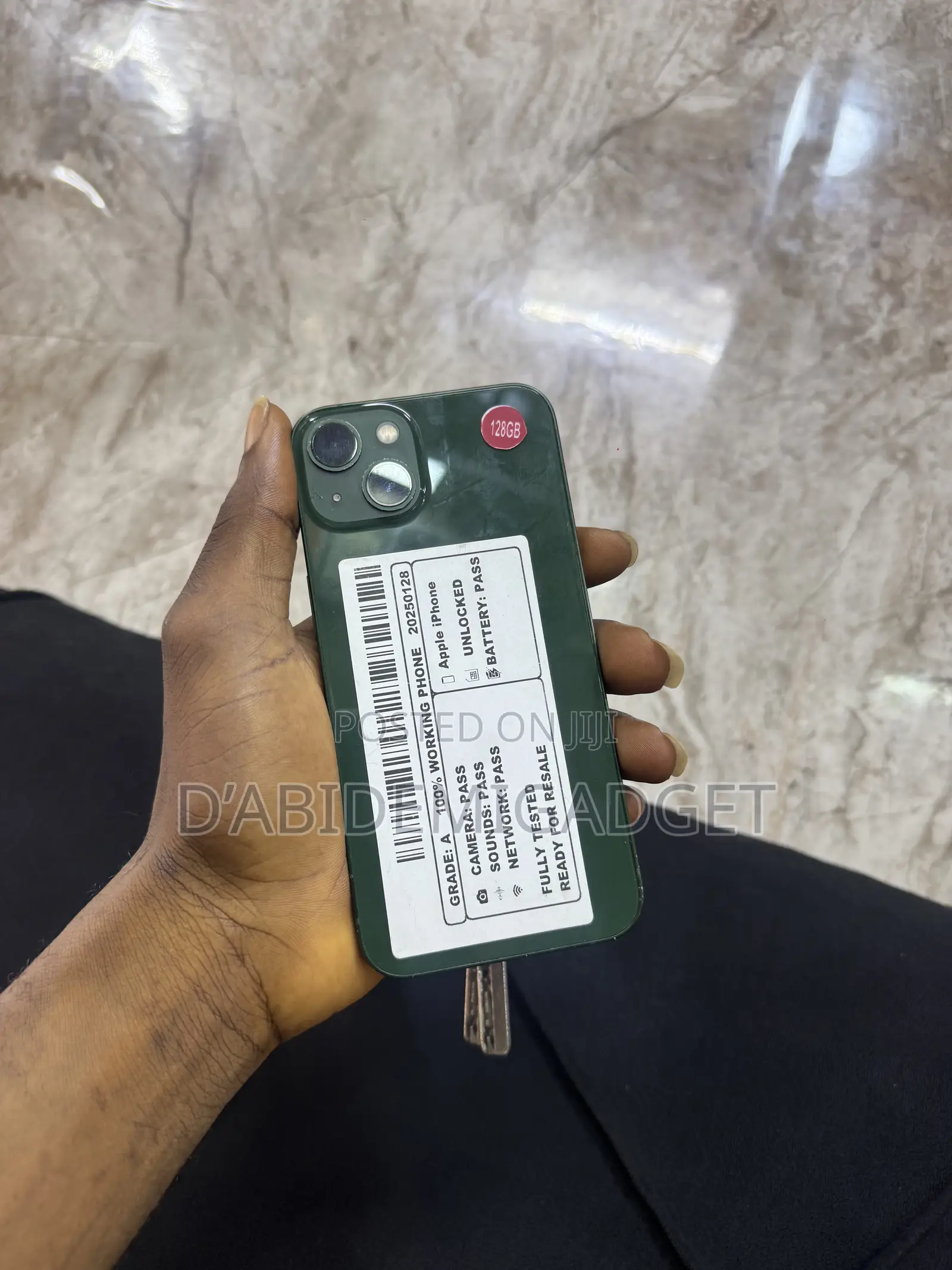 Apple iPhone 13 128 GB Green