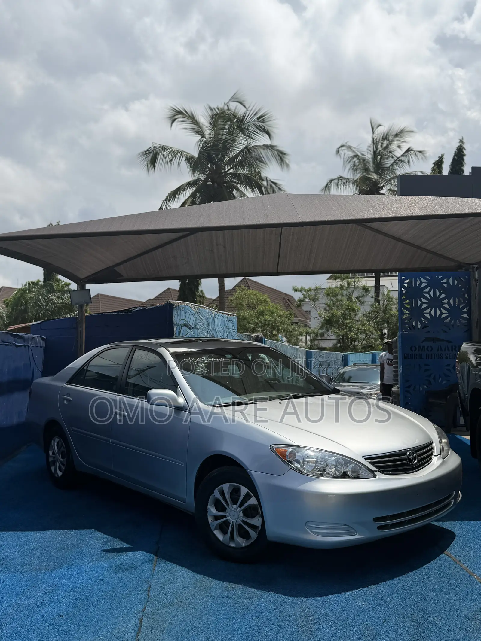 Toyota Camry LE 4dr Sedan (2.4L 4cyl 5A) 2005 Silver