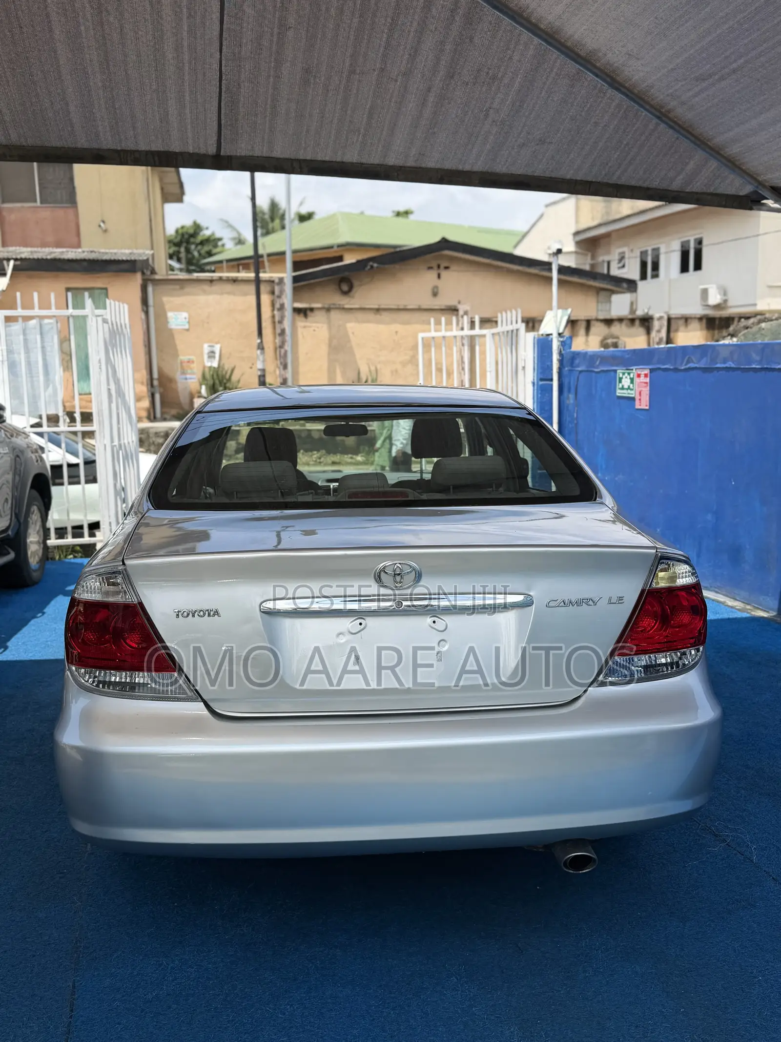 Toyota Camry LE 4dr Sedan (2.4L 4cyl 5A) 2005 Silver