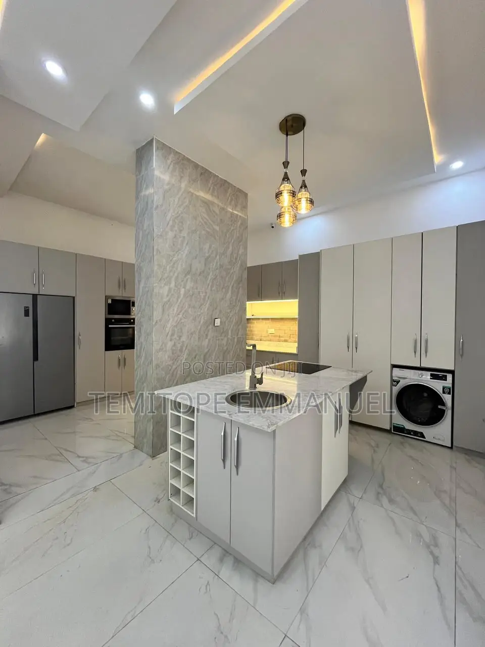 Furnished 5bdrm Duplex in Osapa london for sale