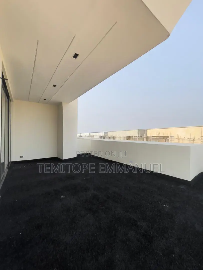 Furnished 5bdrm Duplex in Lekki Phase 1 for sale