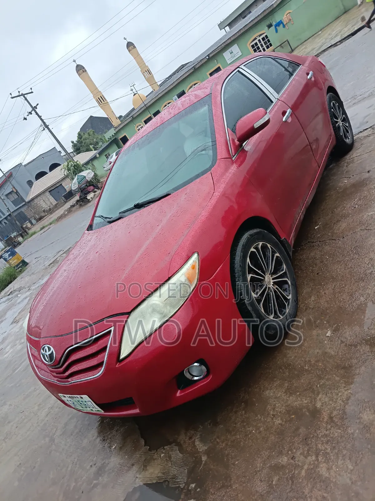 Toyota Camry LE 4dr Sedan (2.5L 4cyl 6AM) 2010 Red